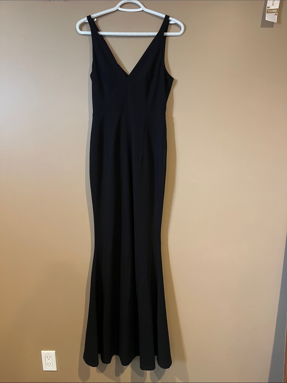 Sleeveless Black V-Neck Maxi Dress